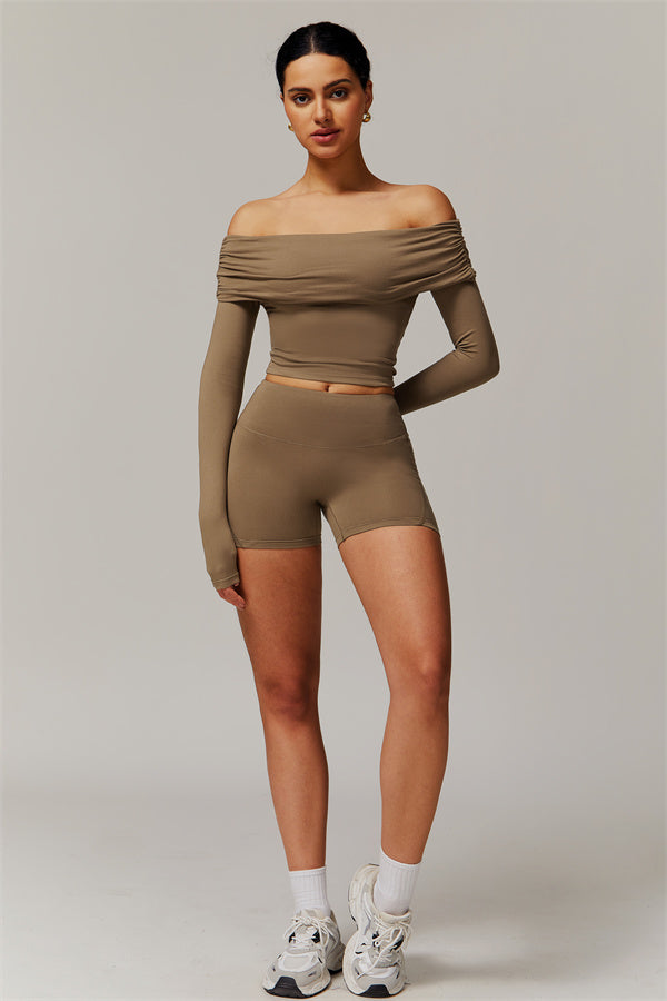 Chanel Longsleeve & Shorts