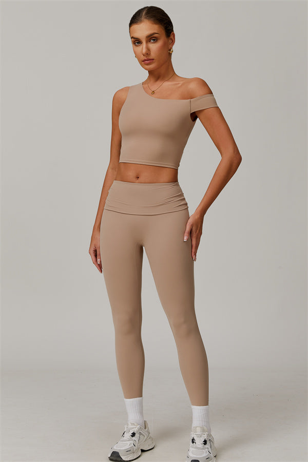 Das 2-teilige Set aus Pearl Crop Top Leggings