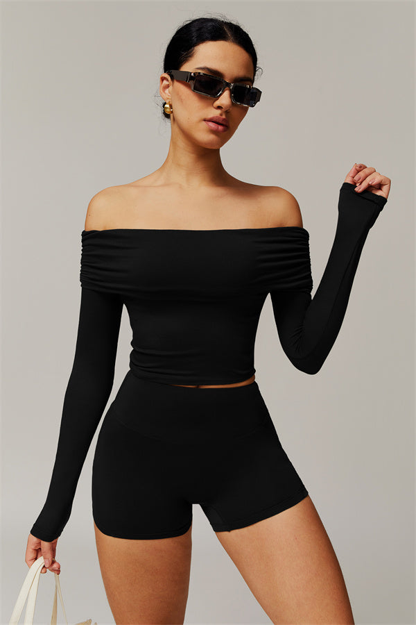 Chanel Longsleeve & Shorts