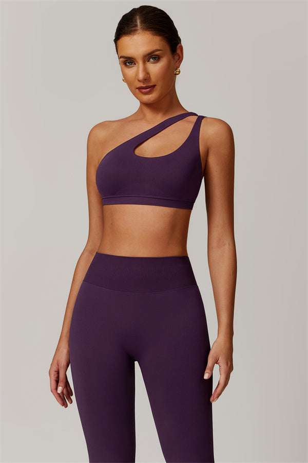 Chloe Sports Bra & Leggings