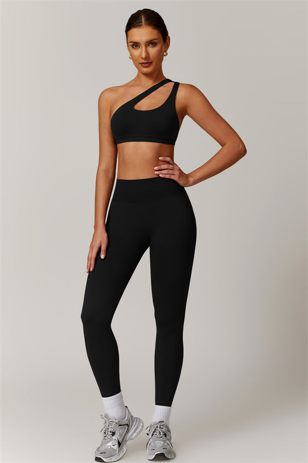 Chloe Sports Bra & Leggings