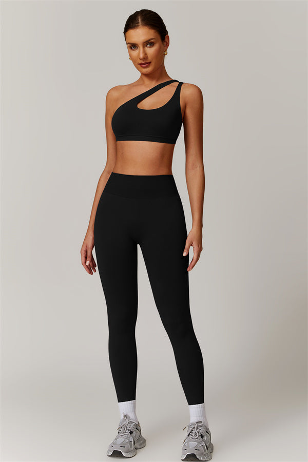 Chloe Sports Bra & Leggings