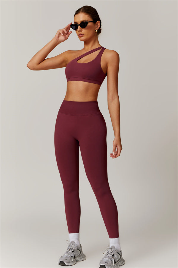 Chloe Sports Bra & Leggings
