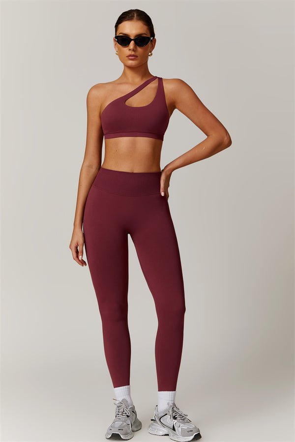 Chloe Sports Bra & Leggings