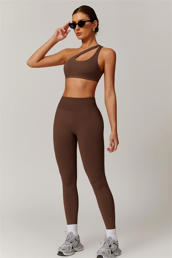 Chloe Sports Bra & Leggings