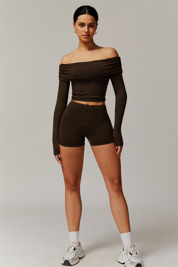 Chanel Longsleeve & Shorts