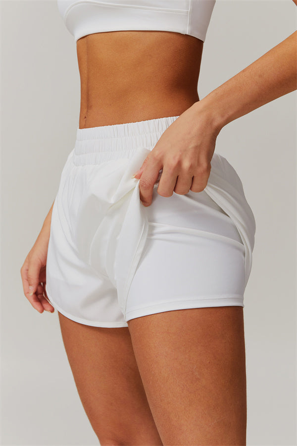 Das Nova Sport-BH-Shorts-2-teilige Set