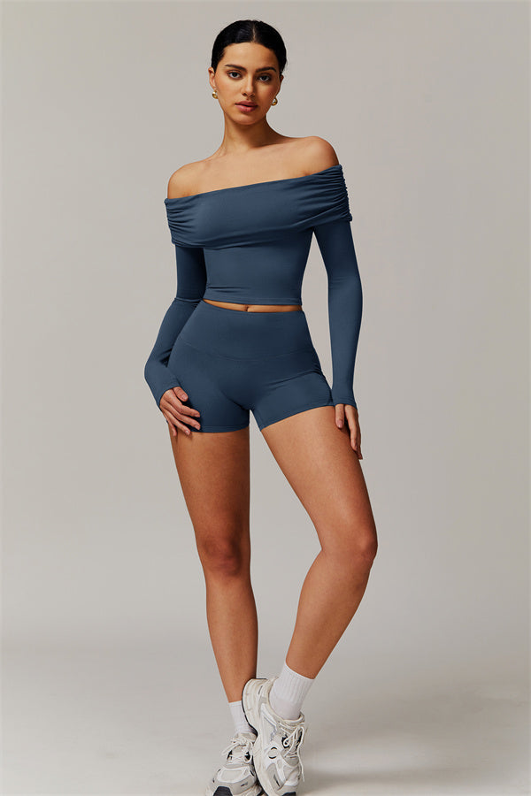 Chanel Longsleeve & Shorts