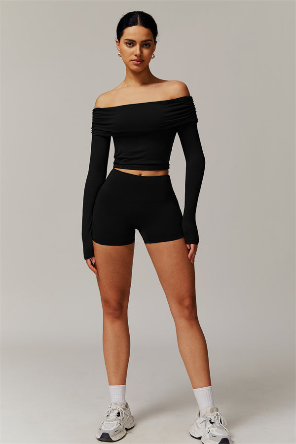 Chanel Longsleeve & Shorts