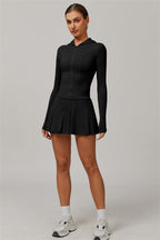 Das Lumina Kapuzenjacke, Sport-BH und Tennisrock 3-teilige Set